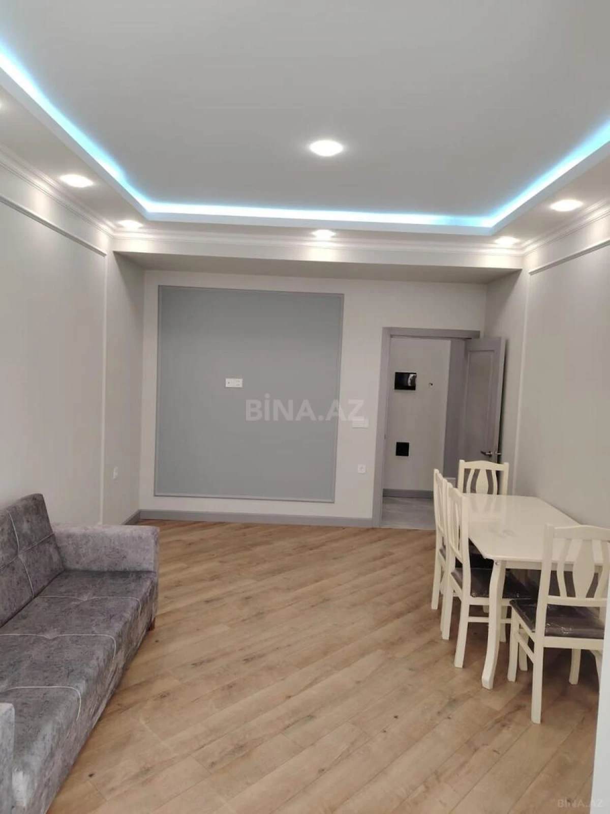 Satılır 2 otaqlı mənzil 65 m²
