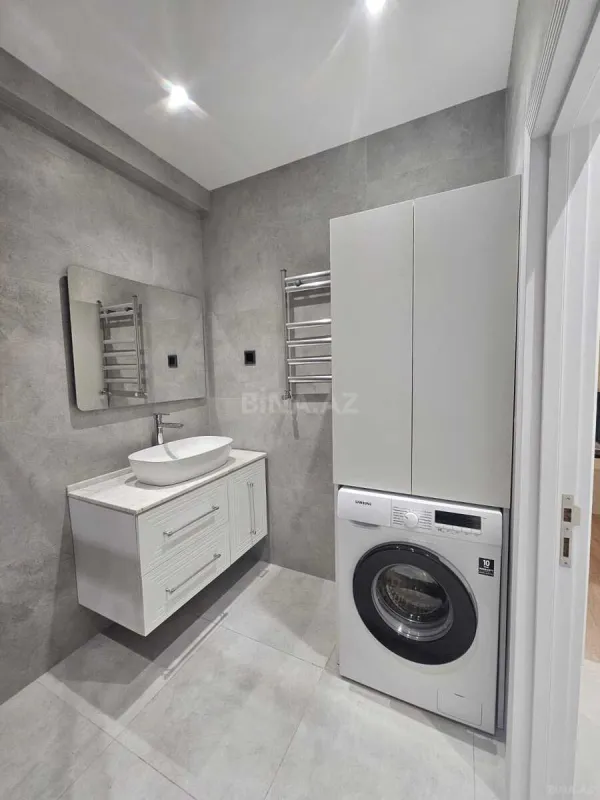 Kirayə verilir 2 otaqlı mənzil 80 m²