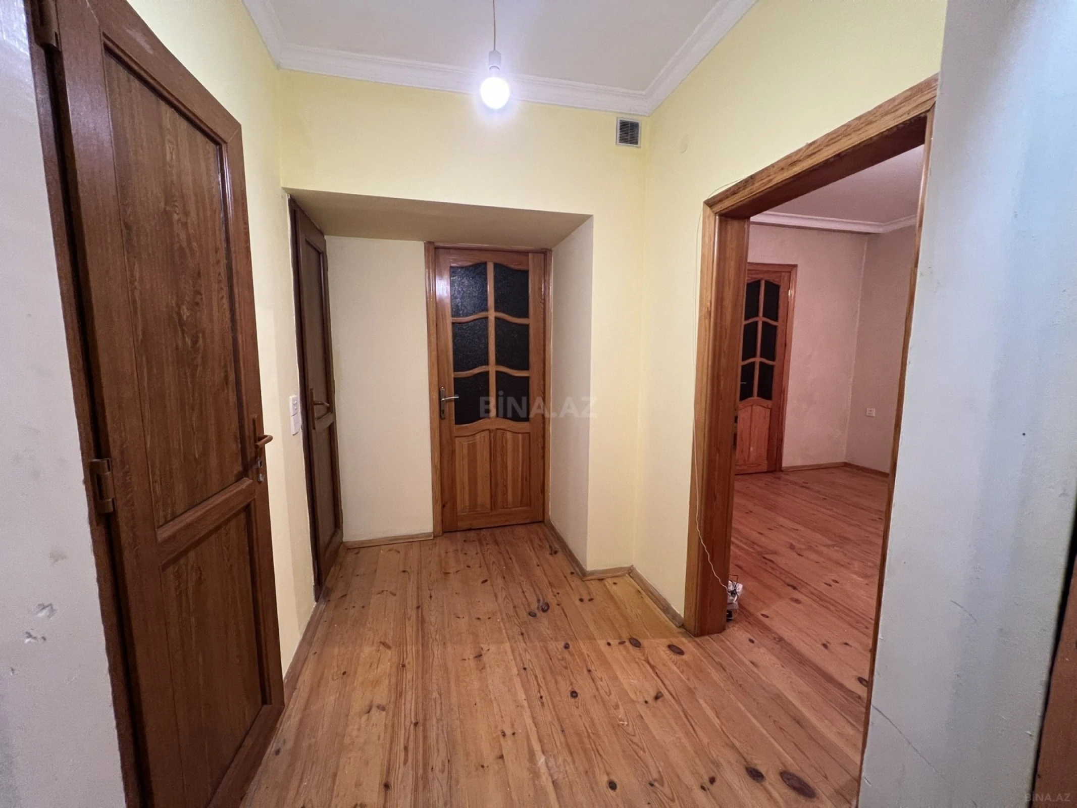 Satılır 2 otaqlı mənzil 45 m²