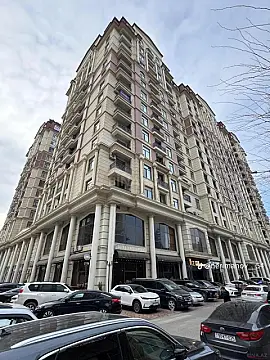 Satılır 4 otaqlı mənzil 182 m² — Bakı, Nərimanov 4 otaq 182.00 m²