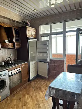 Kirayə verilir 3 otaqlı mənzil 135 m²