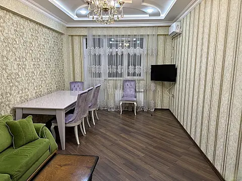 Satılır 3 otaqlı mənzil 93 m² — Bakı, Əhmədli 3 otaq 93.00 m²