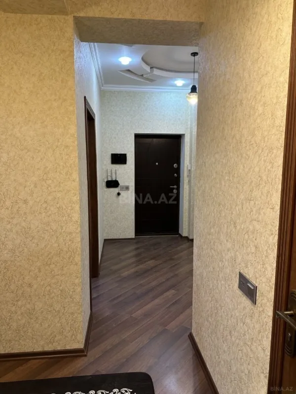 Satılır 3 otaqlı mənzil 93 m²