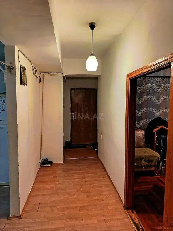 Satılır 3 otaqlı mənzil 100.5 m²