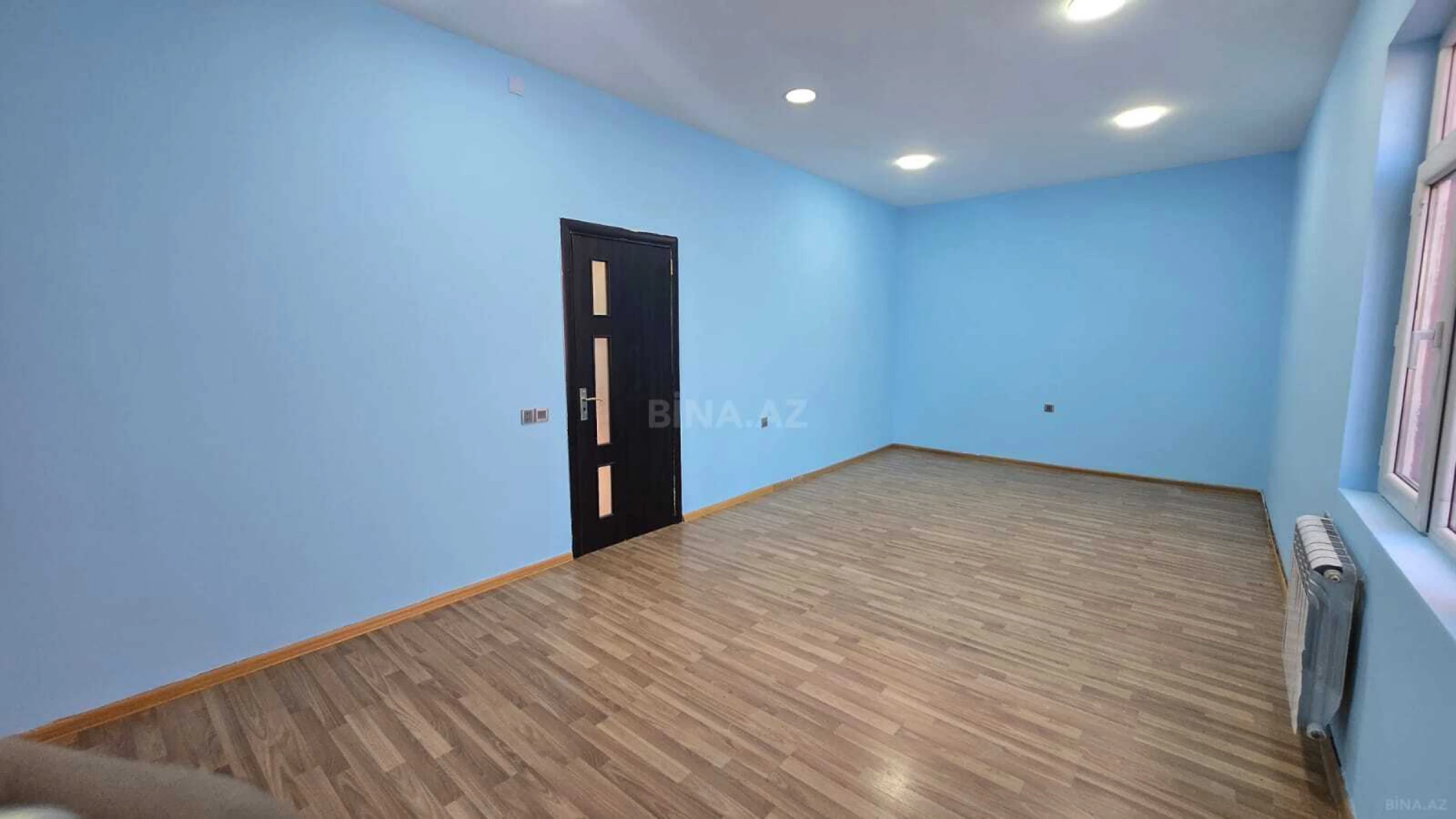 Kirayə verilir obyekt 175 m²