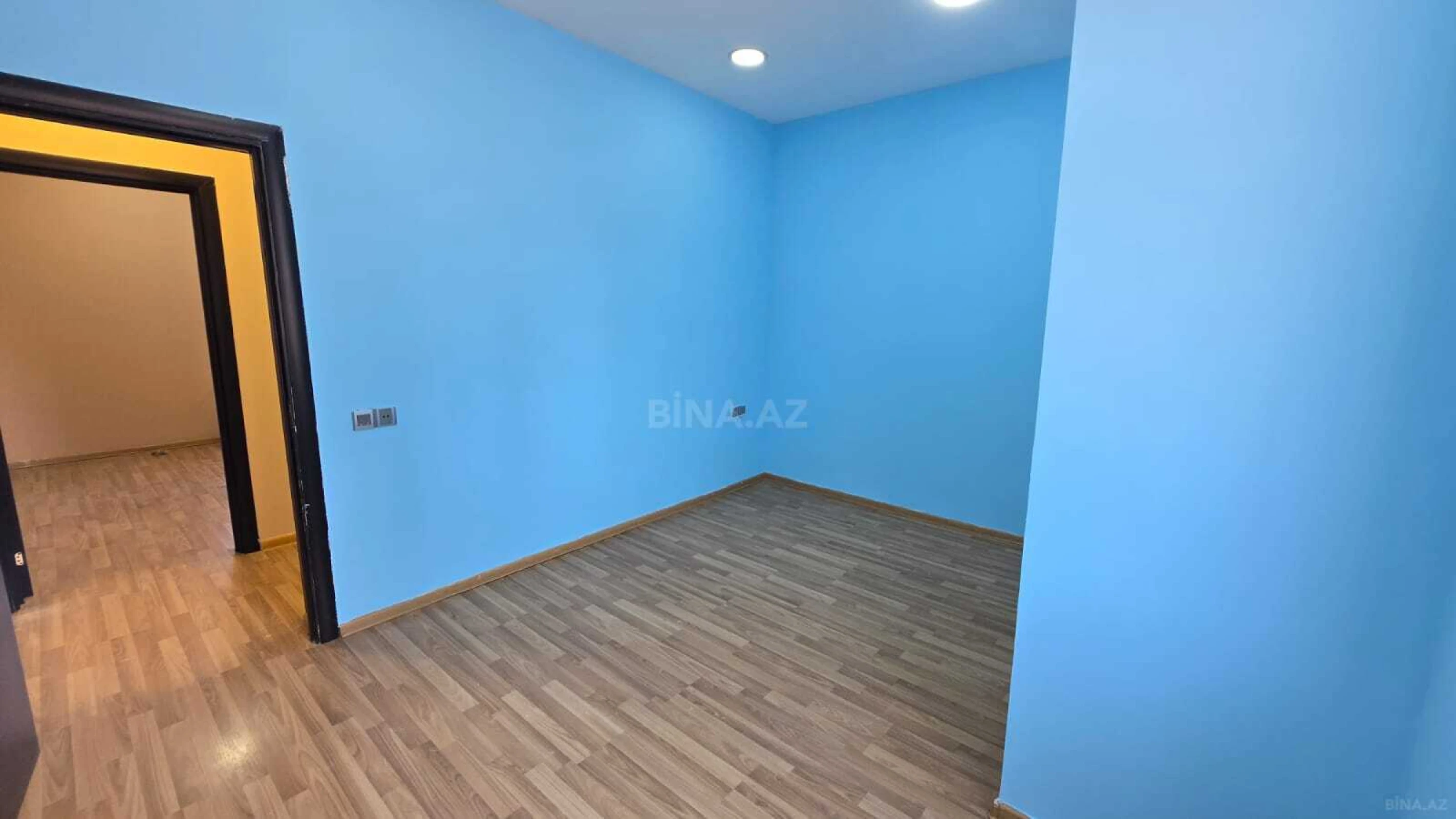 Kirayə verilir obyekt 175 m²