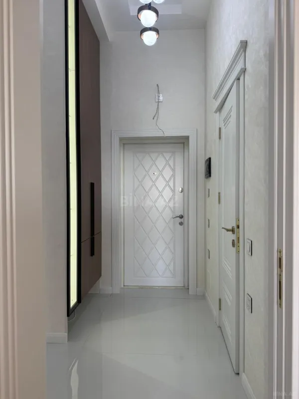 Kirayə verilir 2 otaqlı mənzil 80 m²