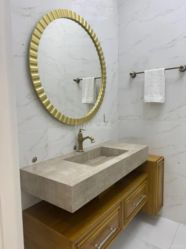 Kirayə verilir 2 otaqlı mənzil 80 m²