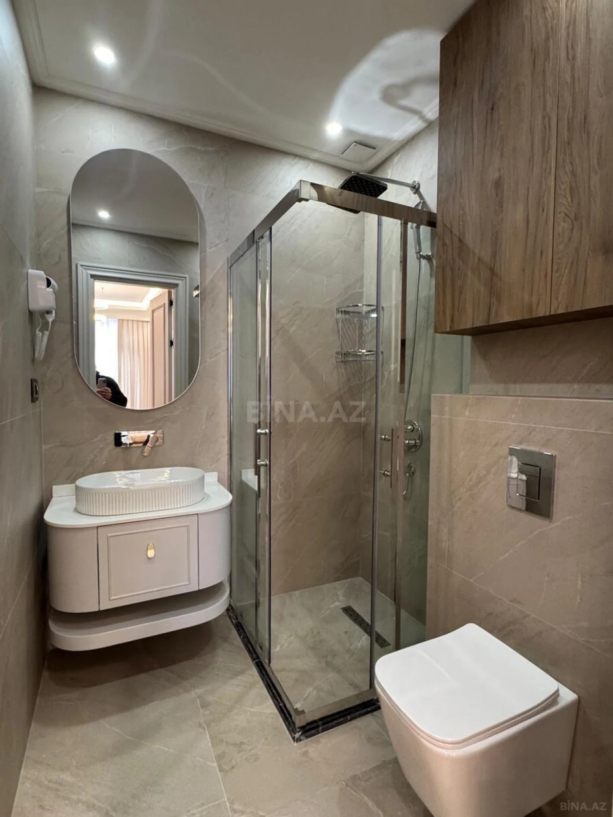 Satılır 3 otaqlı mənzil 120 m²