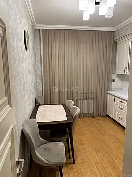 Satılır 2 otaqlı mənzil 72 m²