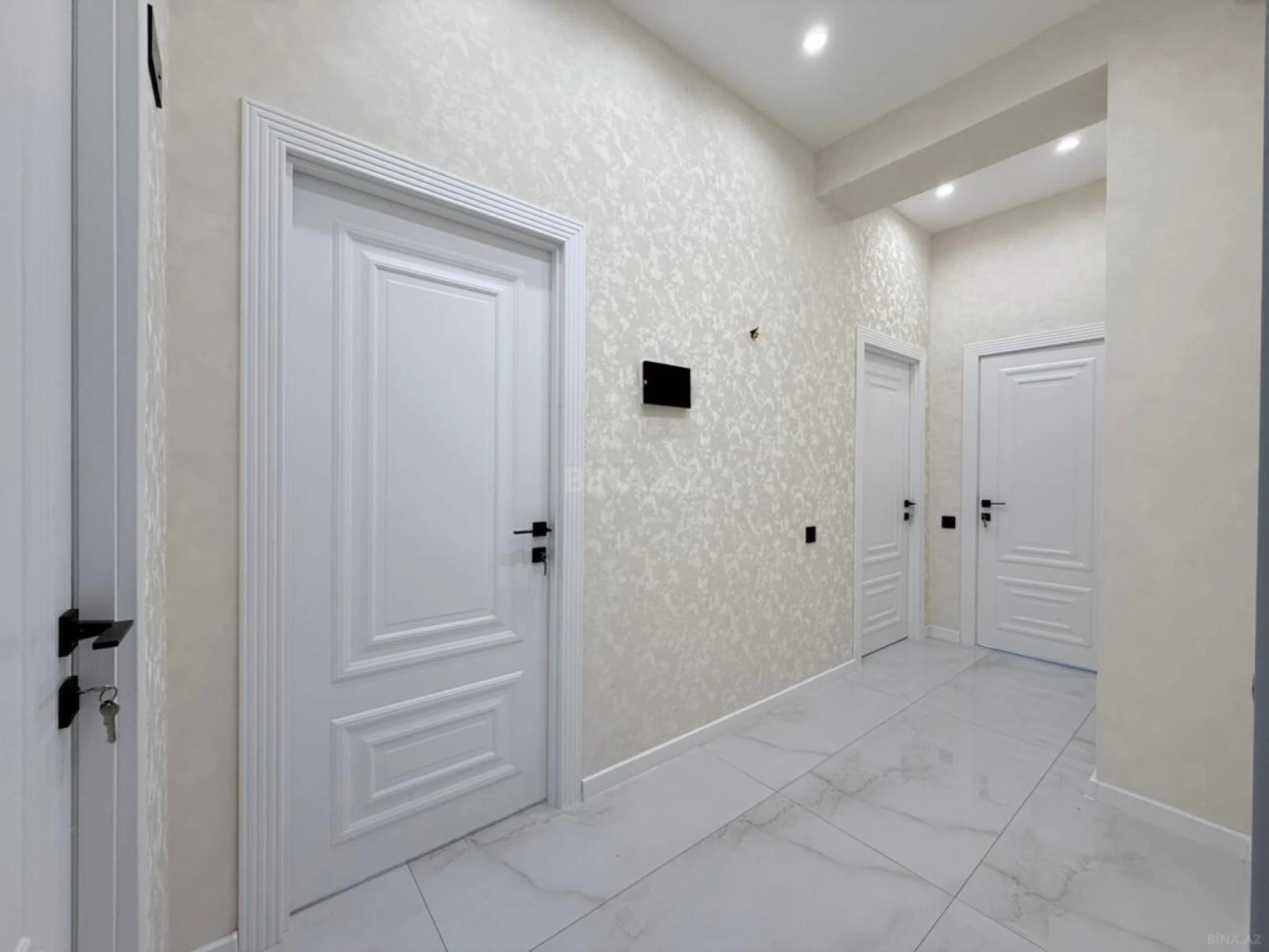 Satılır 2 otaqlı mənzil 60 m²