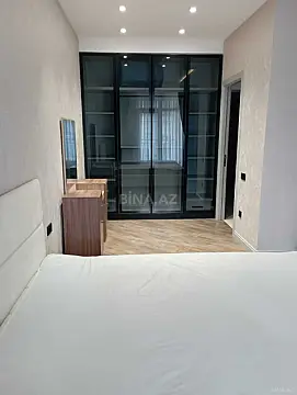 Kirayə verilir 2 otaqlı mənzil 75 m²