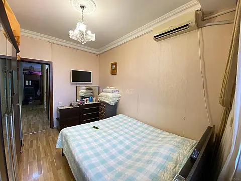 Satılır 2 otaqlı mənzil 80 m²