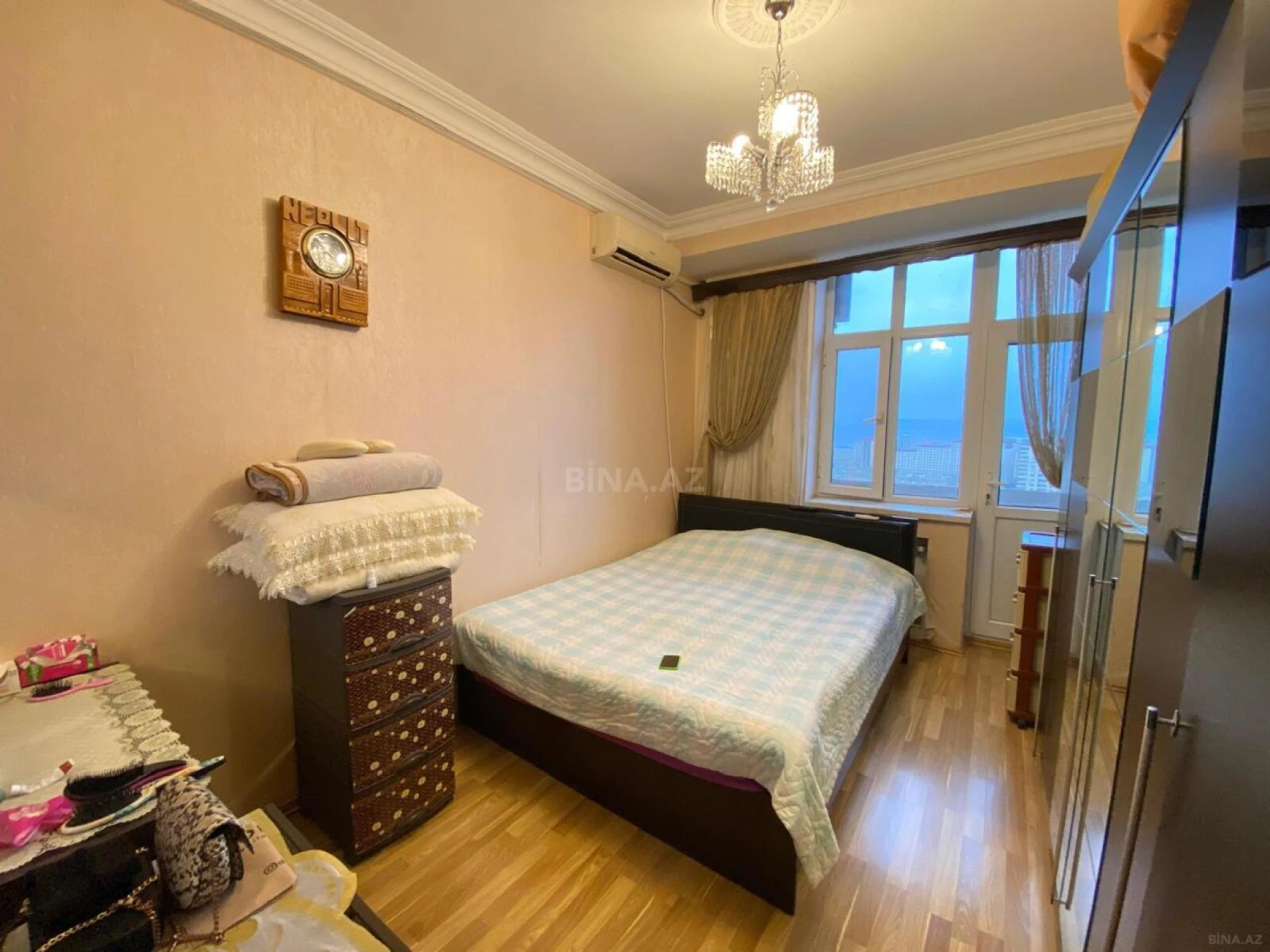Satılır 2 otaqlı mənzil 80 m²