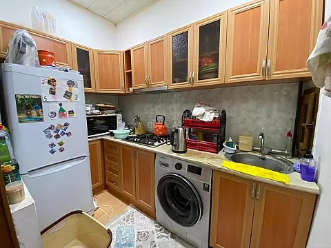 Satılır 2 otaqlı mənzil 80 m²