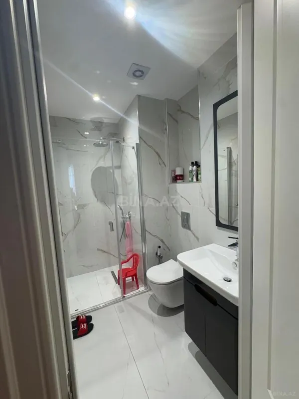 Satılır 3 otaqlı mənzil 83 m²