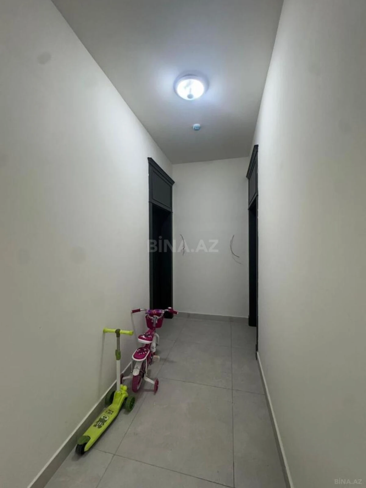 Satılır 3 otaqlı mənzil 83 m²