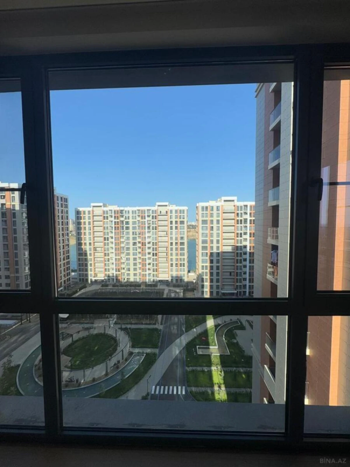 Satılır 3 otaqlı mənzil 83 m²