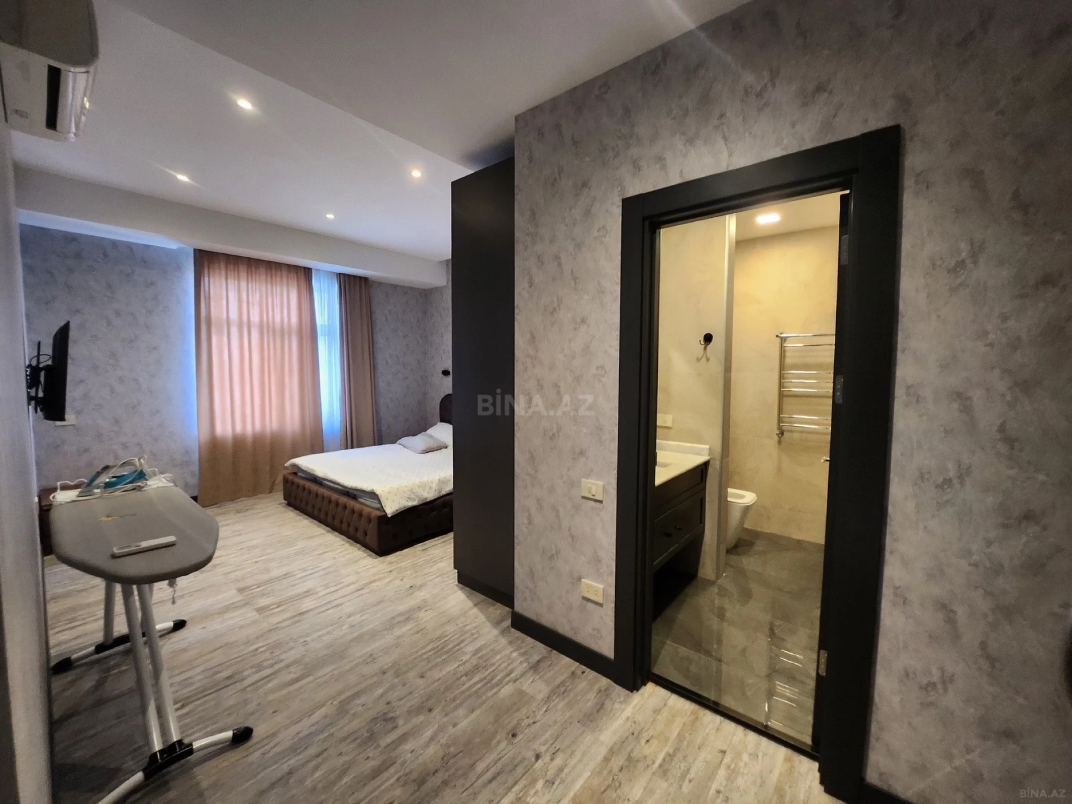 Kirayə verilir 3 otaqlı mənzil 130 m²