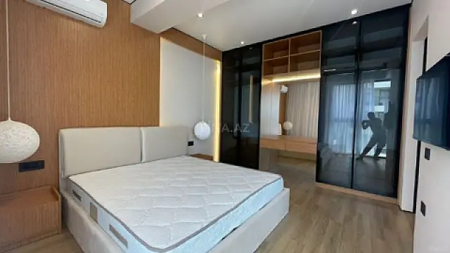 Kirayə verilir 2 otaqlı mənzil 75 m²