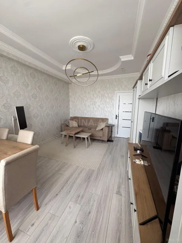 Satılır 2 otaqlı mənzil 55 m²
