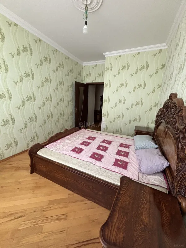 Kirayə verilir 2 otaqlı mənzil 80 m²