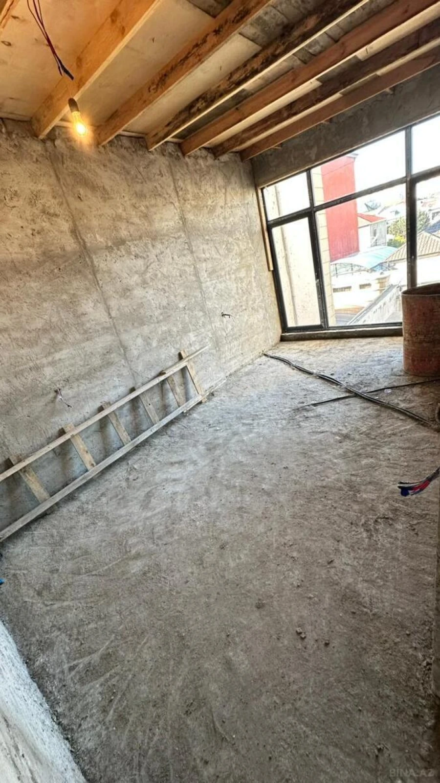 Satılır 5 otaqlı həyət evi 161 m²