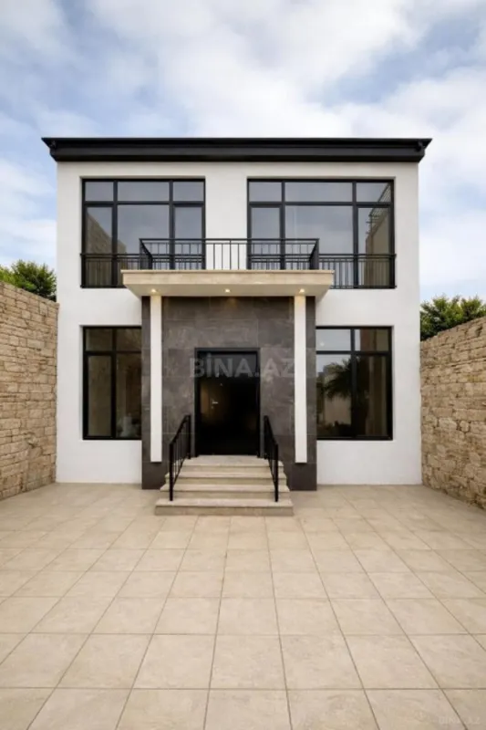 Satılır 5 otaqlı həyət evi 161 m²