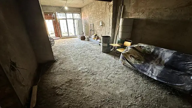 Satılır 5 otaqlı həyət evi 161 m²