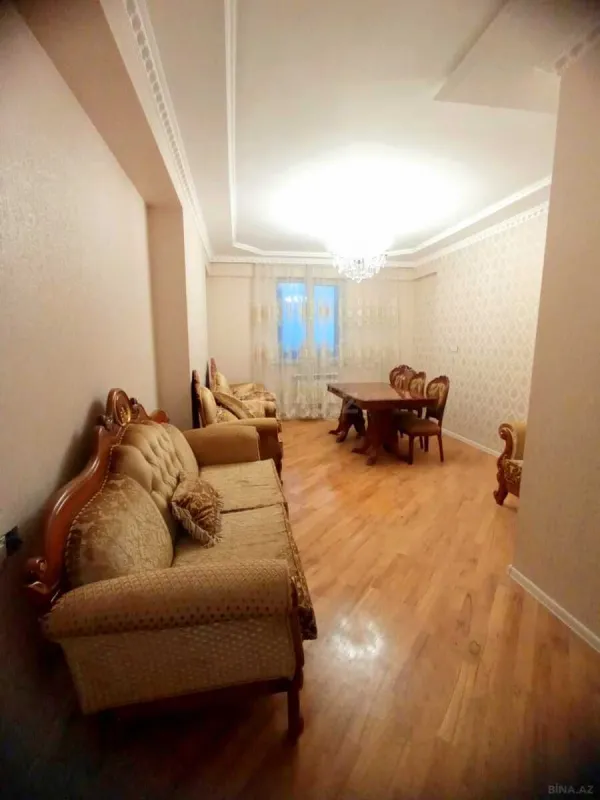 Satılır 3 otaqlı mənzil 103 m²