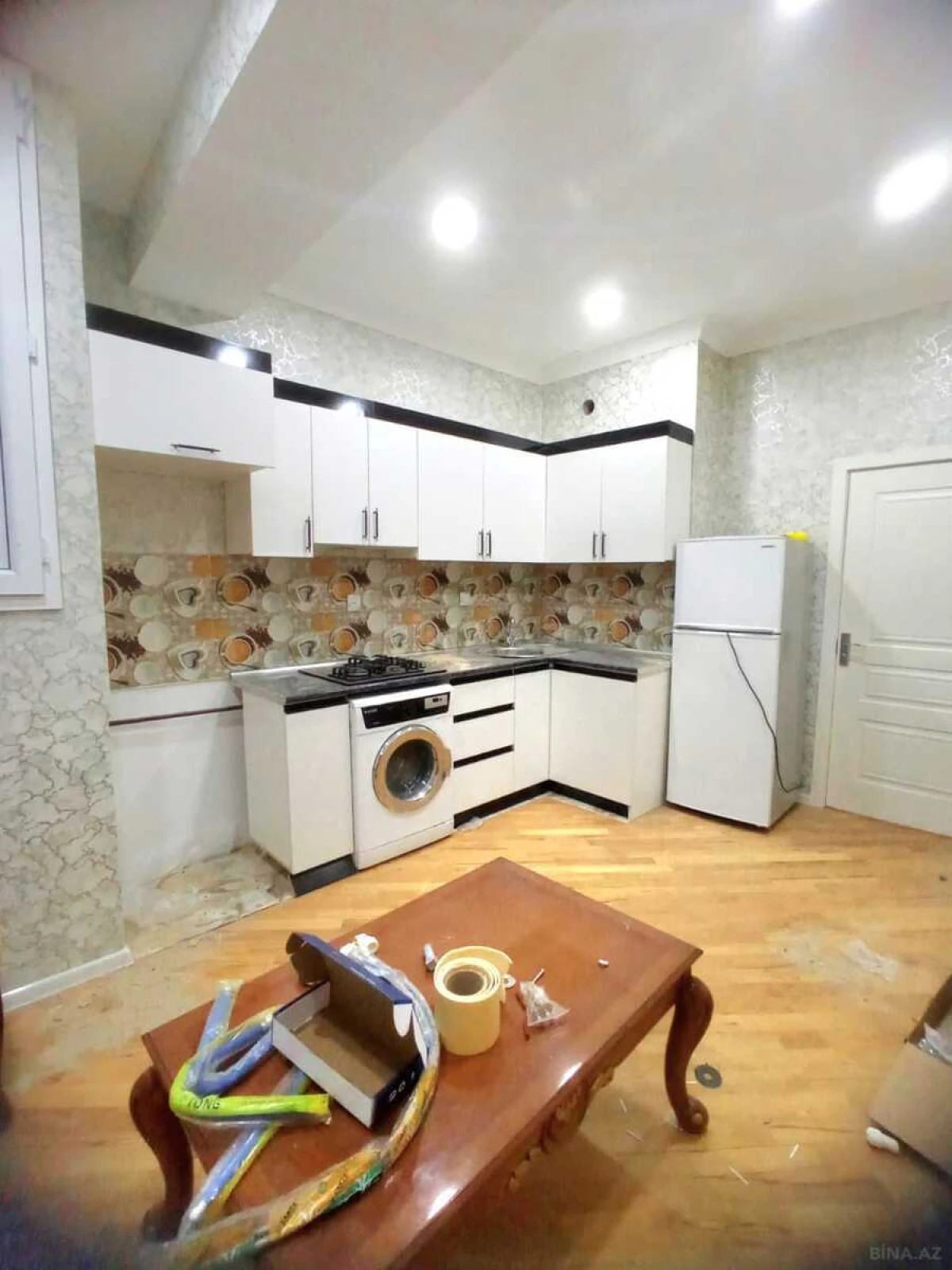 Satılır 3 otaqlı mənzil 103 m²