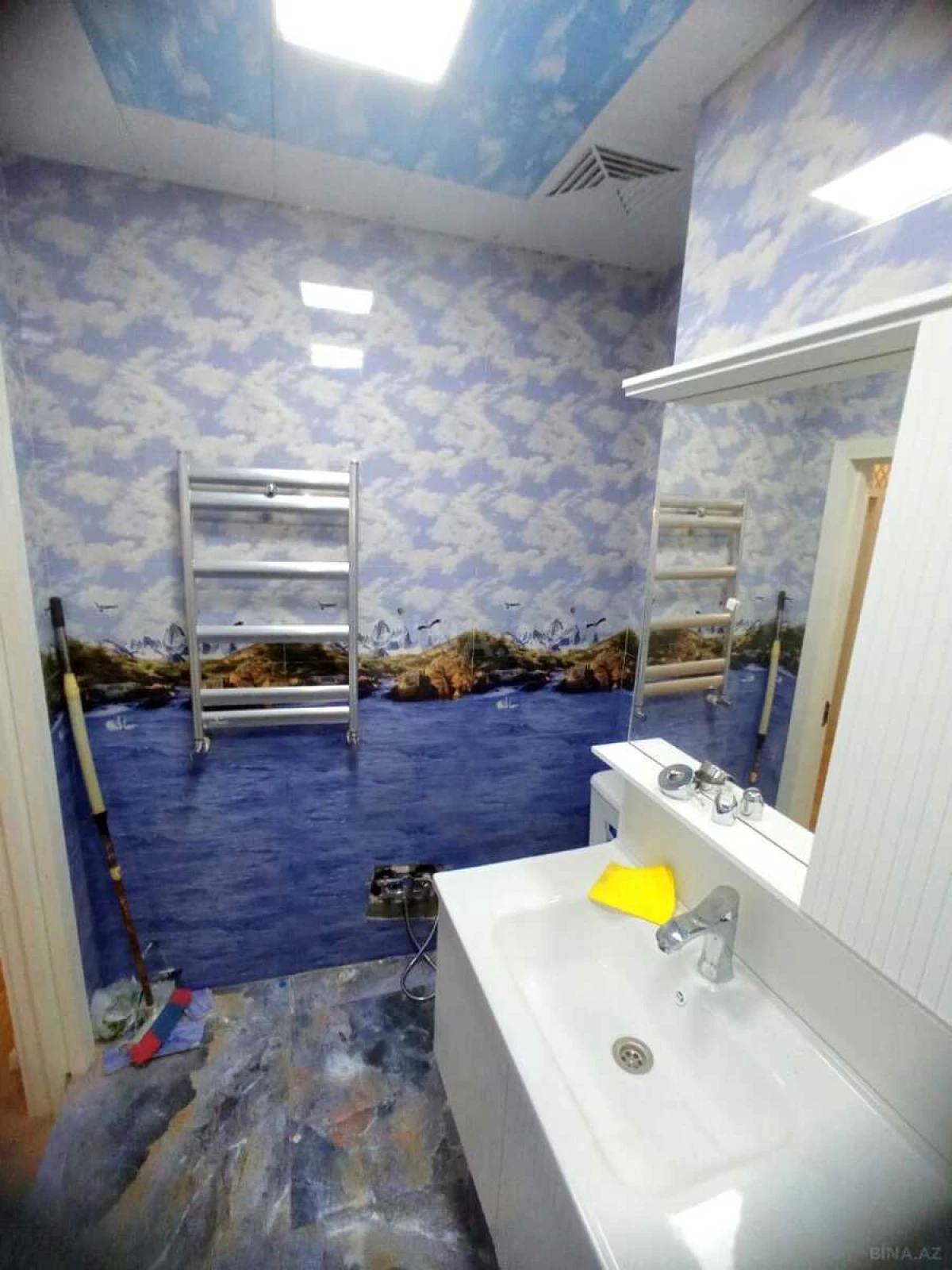 Satılır 3 otaqlı mənzil 103 m²