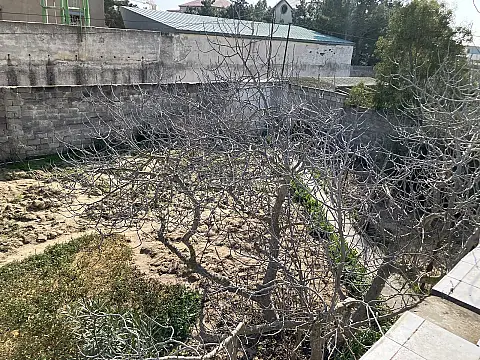 Satılır torpaq sahəsi 6 m²