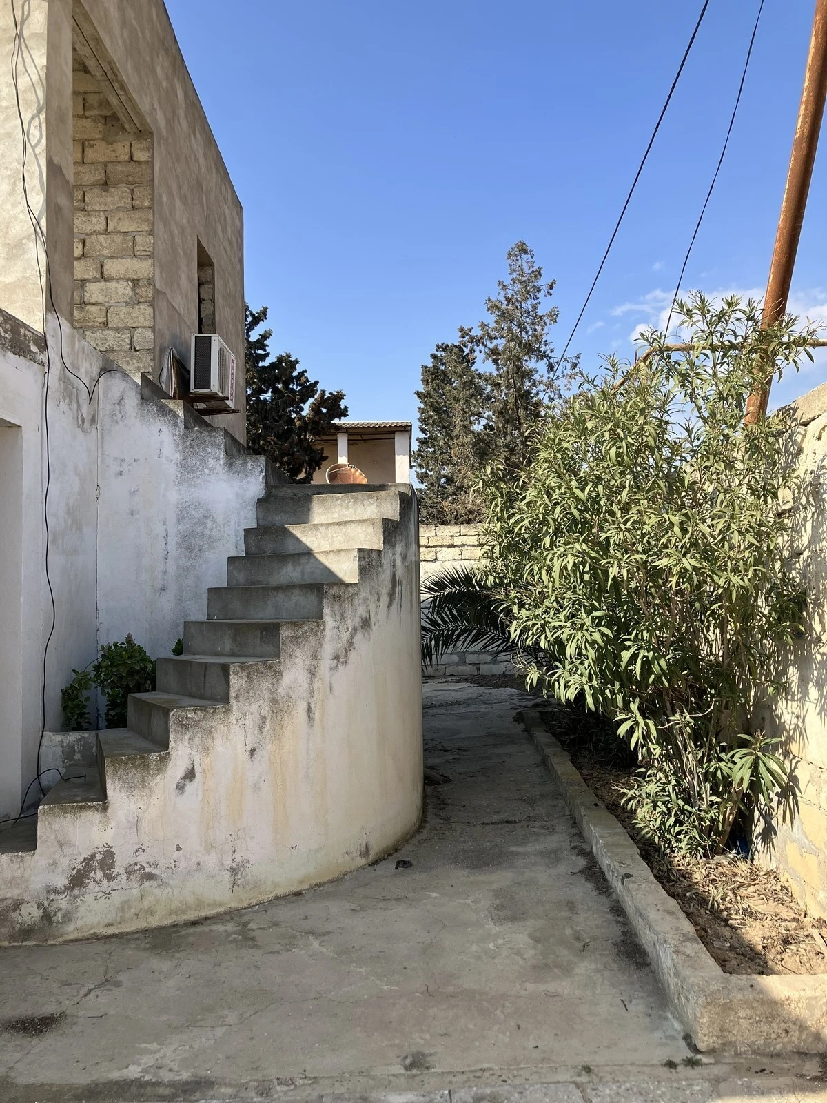 Satılır torpaq sahəsi 6 m²