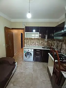 Satılır 1 otaqlı mənzil 38 m²