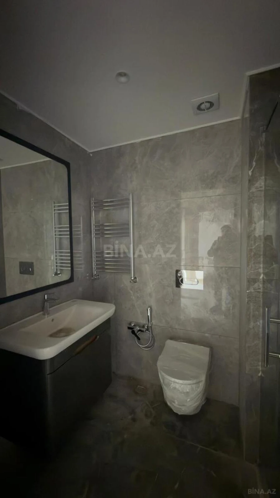 Satılır 3 otaqlı mənzil 66 m²