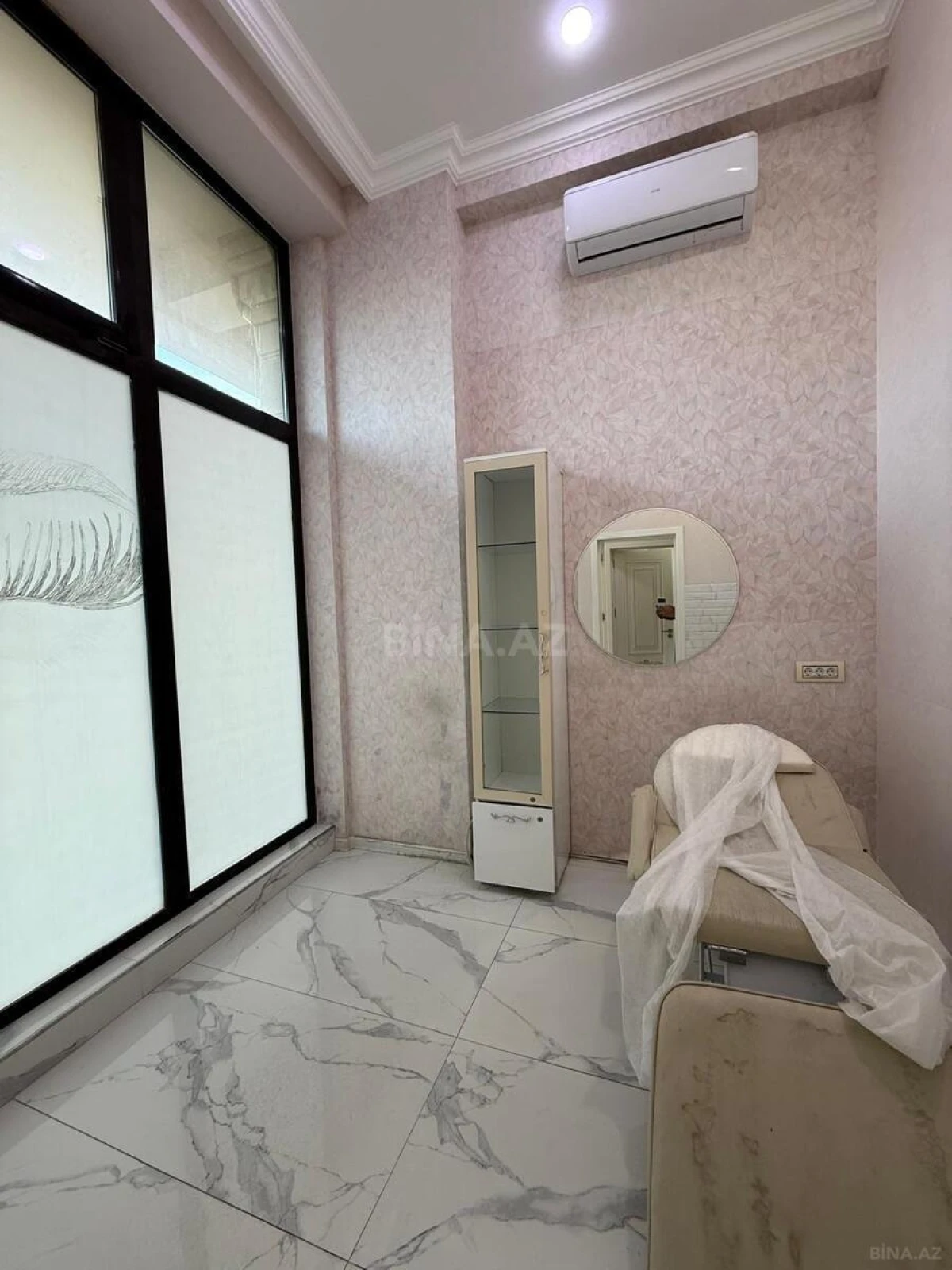 Kirayə verilir obyekt 110 m²