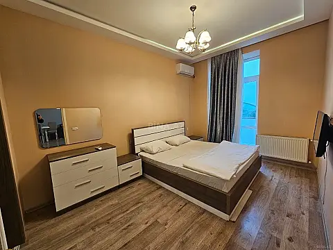 Satılır 3 otaqlı mənzil 100 m²