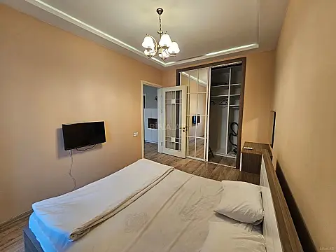 Satılır 3 otaqlı mənzil 100 m²