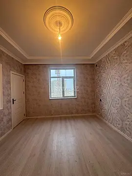 Satılır 3 otaqlı mənzil 57 m²