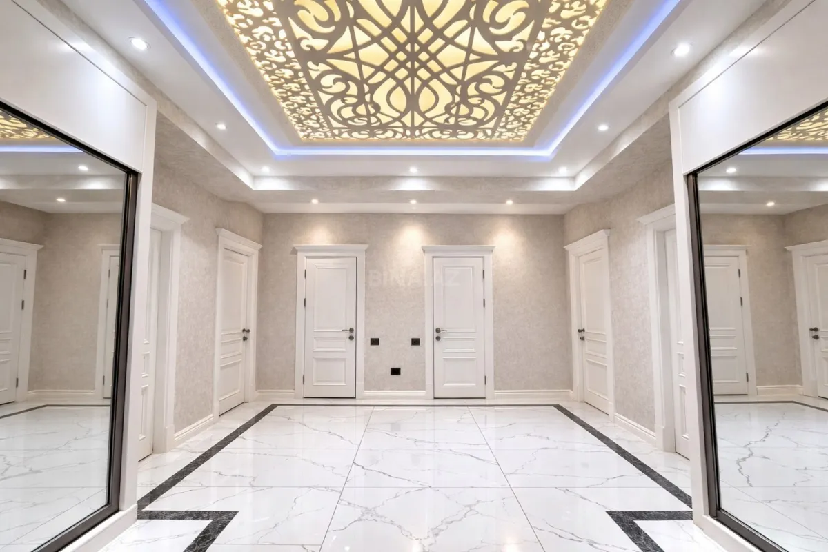 Satılır 3 otaqlı mənzil 165 m²