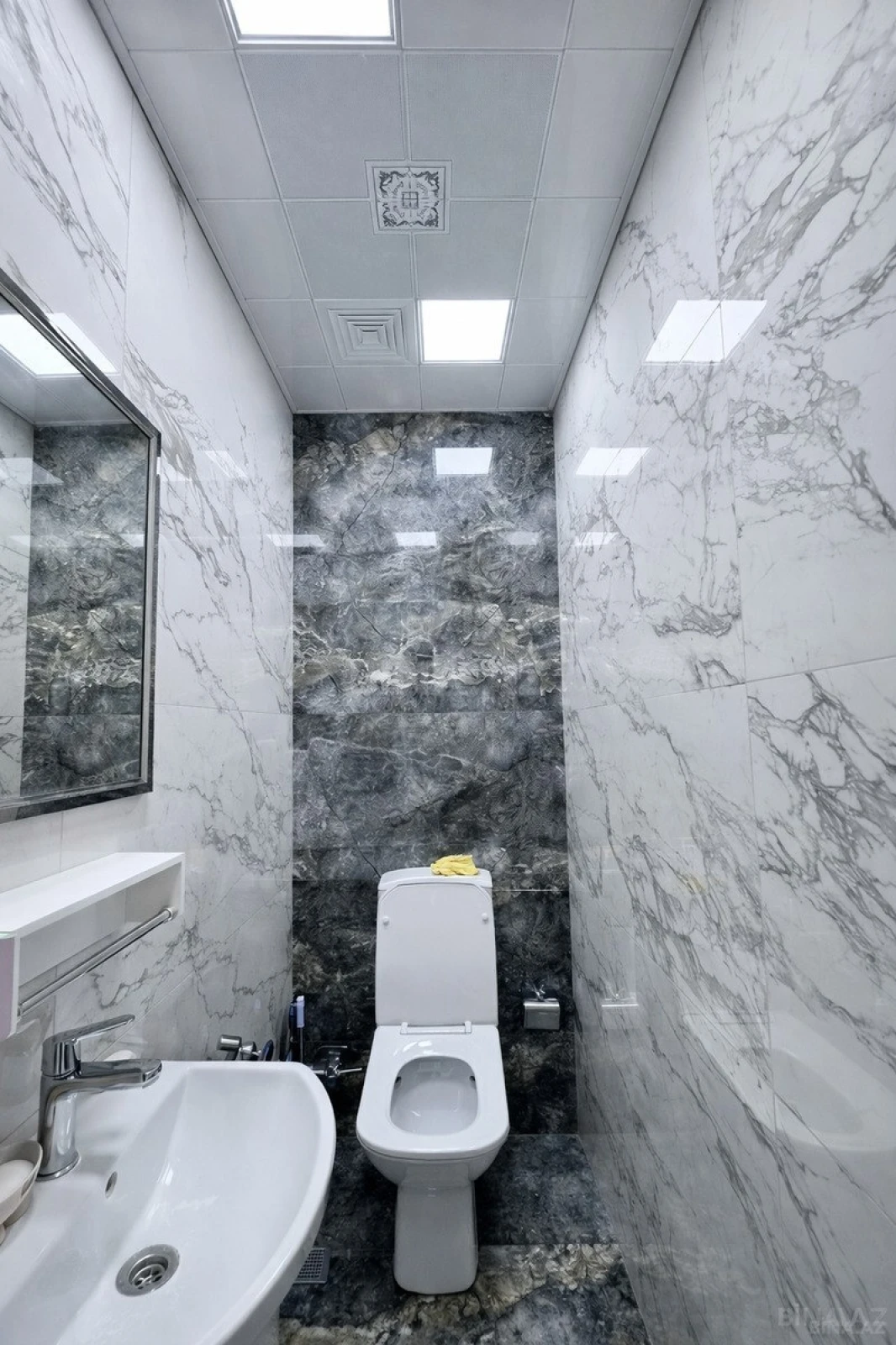 Satılır 3 otaqlı mənzil 165 m²