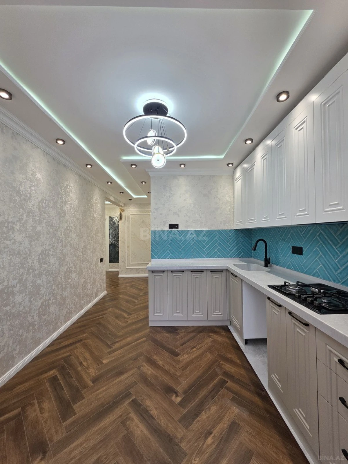 Satılır 3 otaqlı mənzil 75 m²