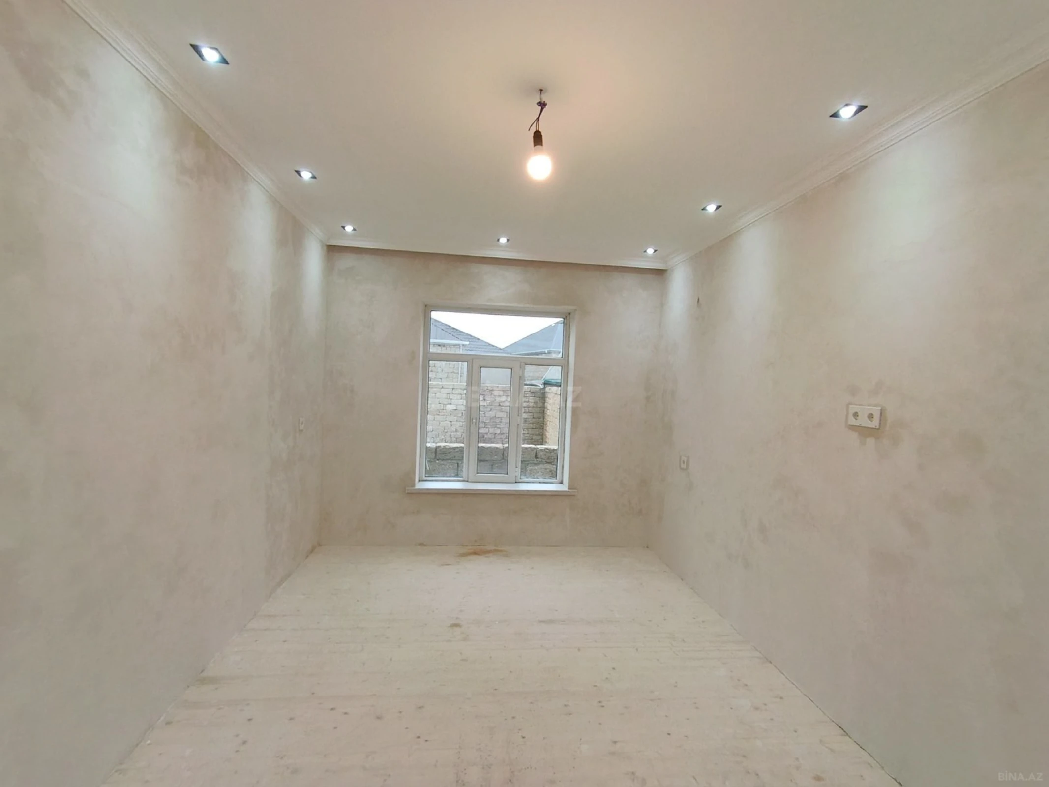 Satılır 3 otaqlı həyət evi 75 m²
