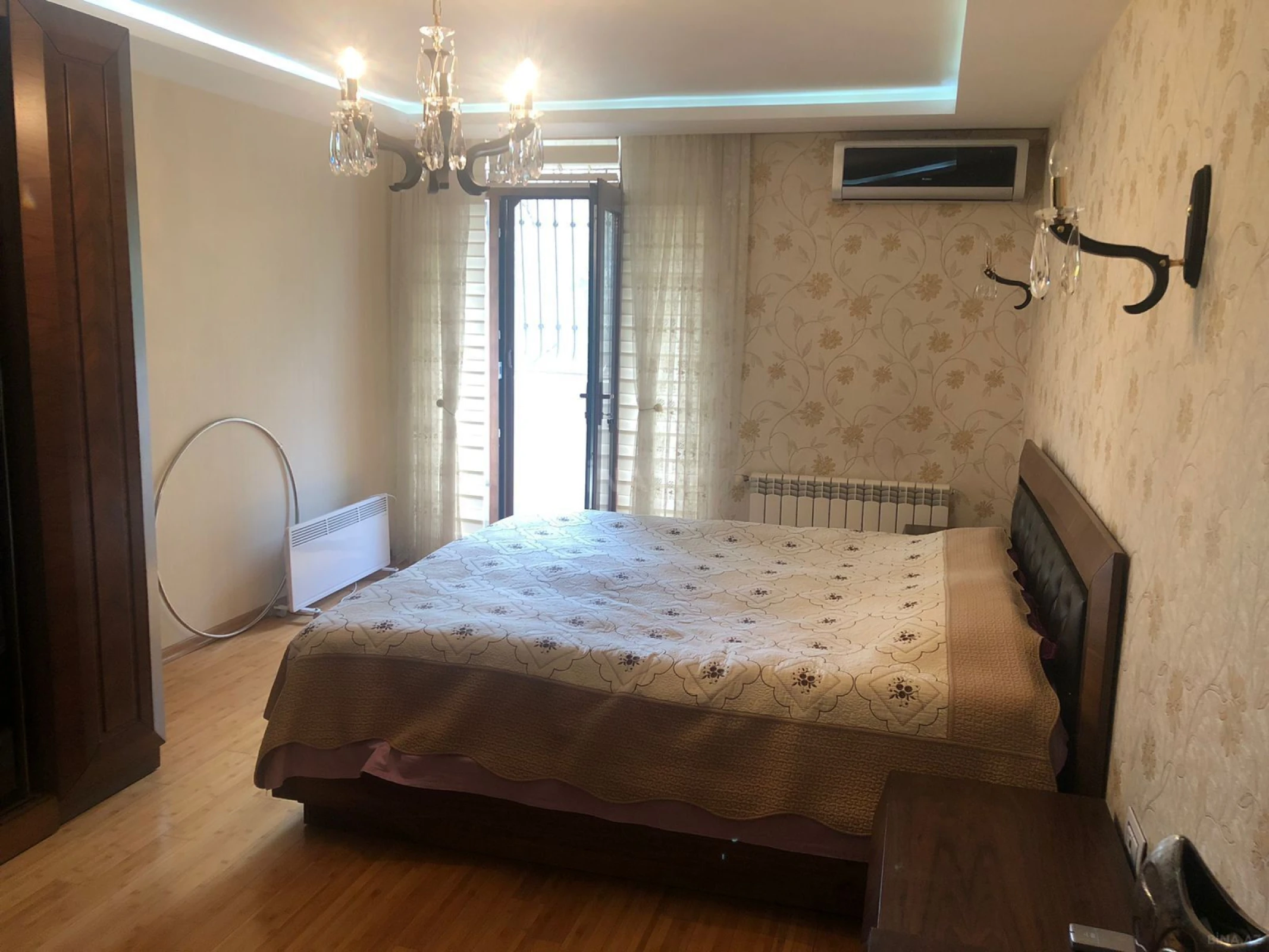 Satılır 3 otaqlı mənzil 76 m²