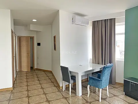 Kirayə verilir 2 otaqlı mənzil 60 m²