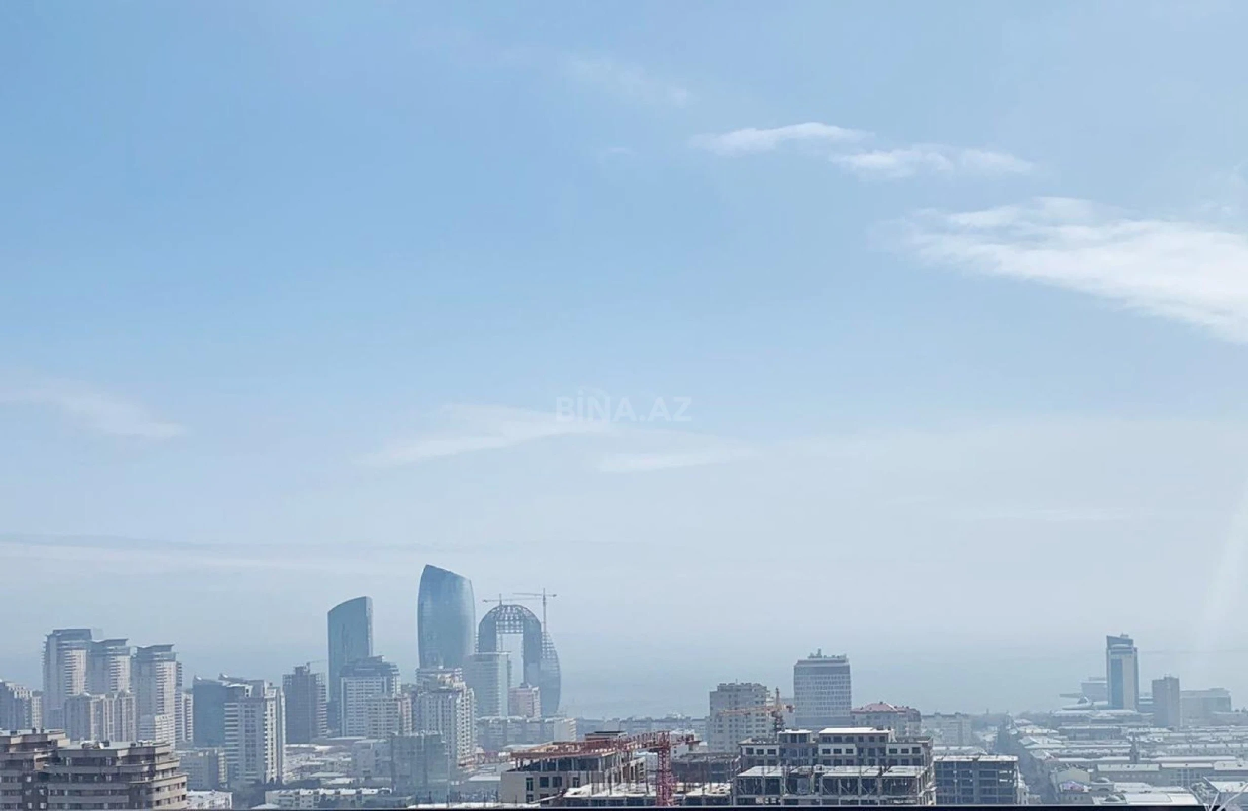 Kirayə verilir 2 otaqlı mənzil 60 m²