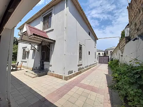 Satılır 7 otaqlı həyət evi 650 m² — Bakı, Badamdar 7 otaq 650.00 m²