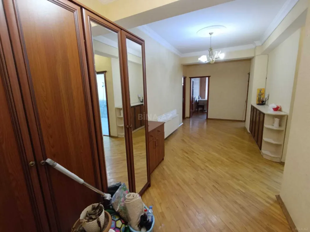 Kirayə verilir 3 otaqlı mənzil 90 m²