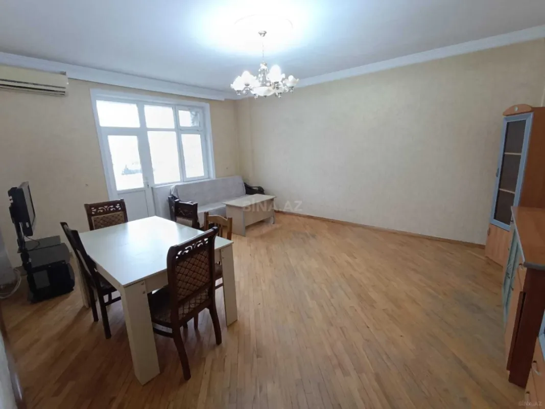 Kirayə verilir 3 otaqlı mənzil 90 m²